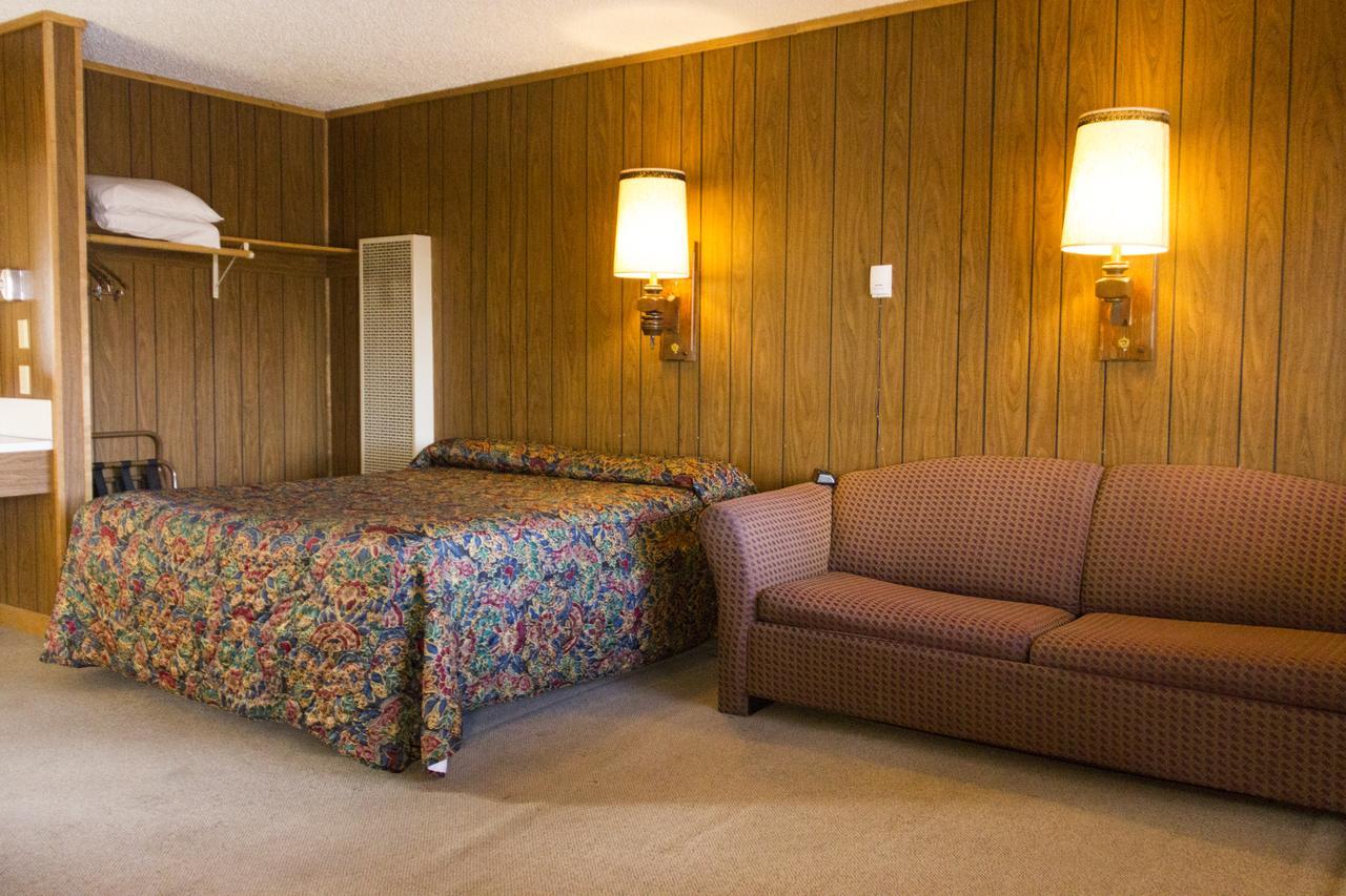 The Village Inn Motel & Restaurant Challis Esterno foto