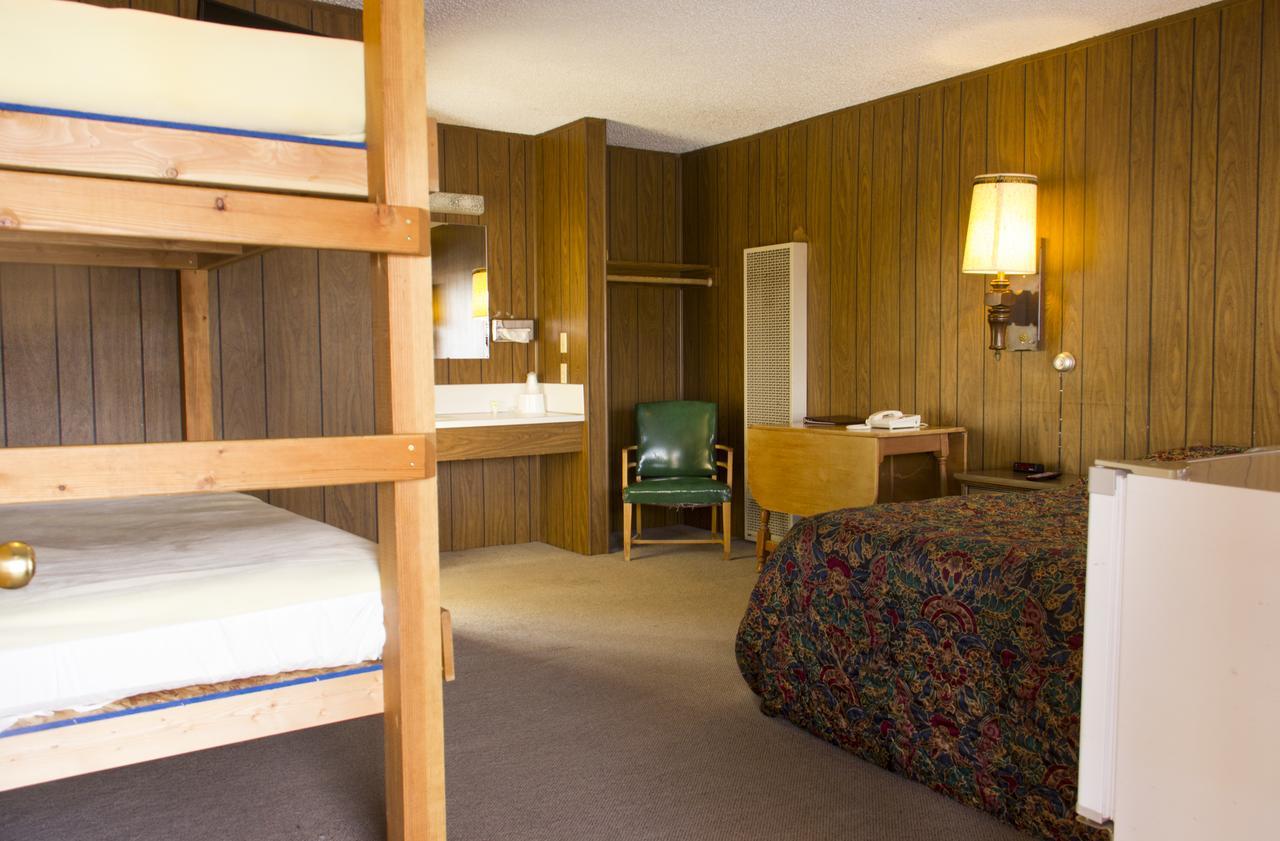 The Village Inn Motel & Restaurant Challis Esterno foto