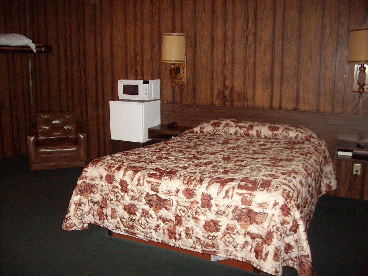 The Village Inn Motel & Restaurant Challis Esterno foto