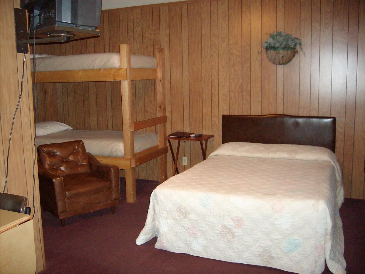 The Village Inn Motel & Restaurant Challis Esterno foto